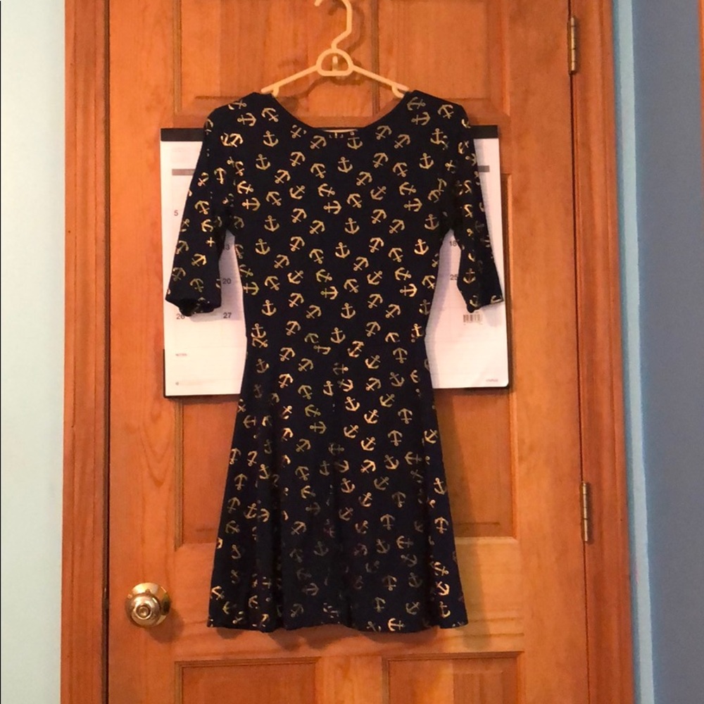Dress - Picture 2 of 2